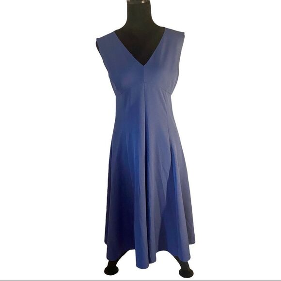 Lands’ End V-Neck Loosely Pleated Skirt in Sz. 6 - Picture 1 of 6